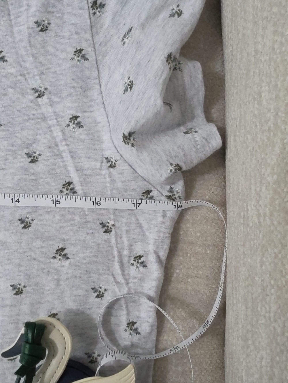 aerie Heather Gray Floral Tee with Tiny Green Blossoms - Picture 5 of 6
